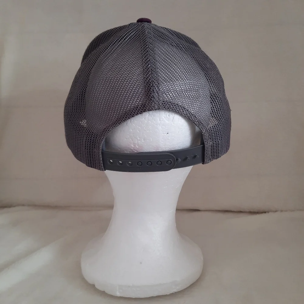 Columbia plum purple & grey logo mesh snapback trucker hat